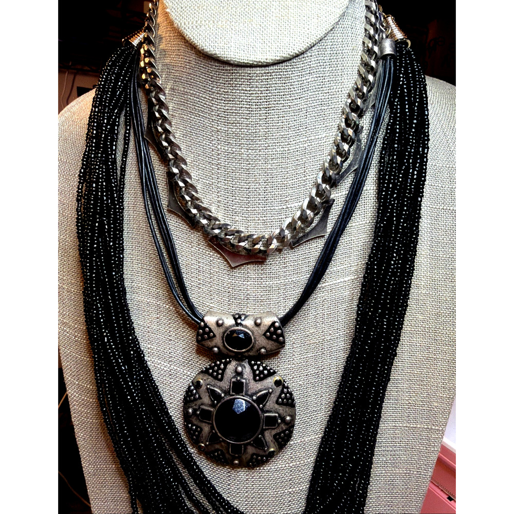 Vampire Romance Layered Necklace Jewelry Set Black Silver Rebellious Gothic Wear
